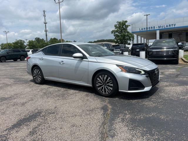 used 2023 Nissan Altima car, priced at $19,994