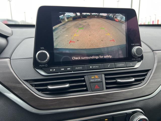 used 2024 Nissan Altima car, priced at $20,894