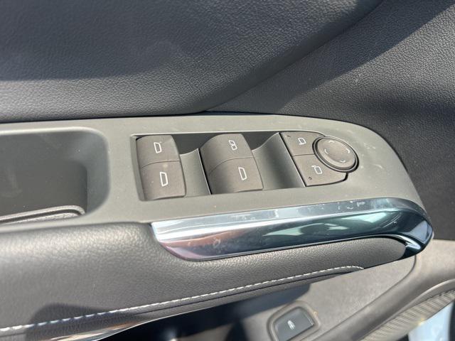 new 2025 Chevrolet Traverse car, priced at $42,244