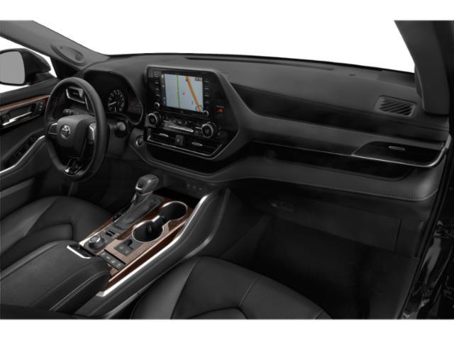 used 2020 Toyota Highlander car, priced at $31,995