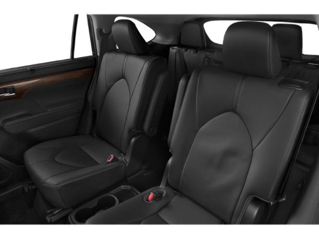 used 2020 Toyota Highlander car, priced at $31,995
