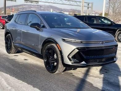 new 2025 Chevrolet Equinox EV car, priced at $44,795