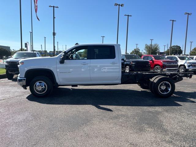 new 2025 Chevrolet Silverado 3500 car, priced at $53,280