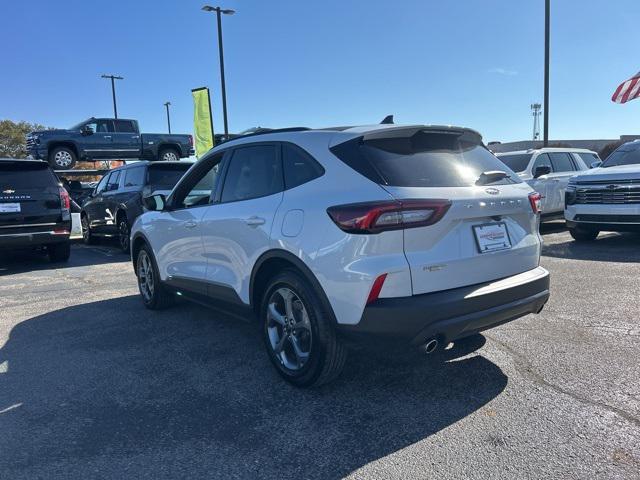 used 2025 Ford Escape car, priced at $24,901