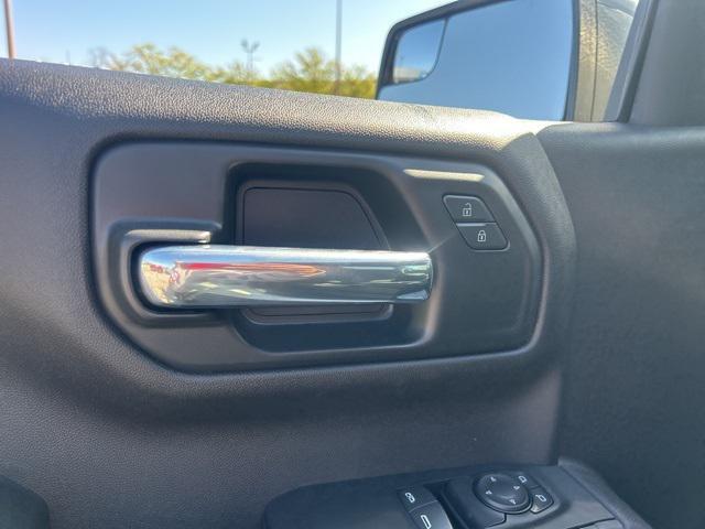 new 2025 Chevrolet Silverado 1500 car, priced at $37,605