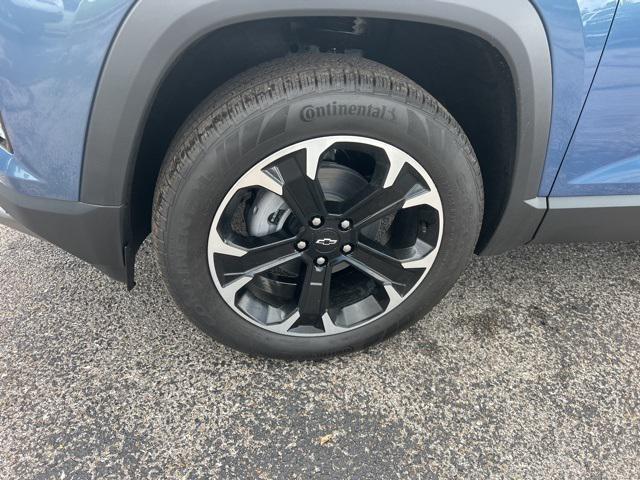 new 2026 Chevrolet Equinox car, priced at $32,854