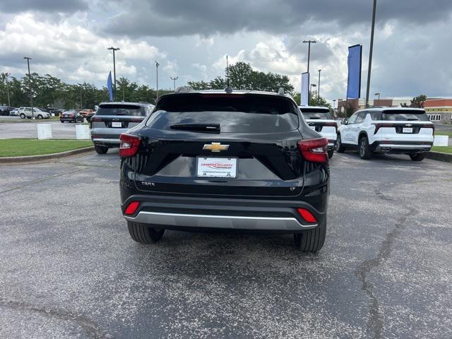 new 2025 Chevrolet Trax car, priced at $25,784