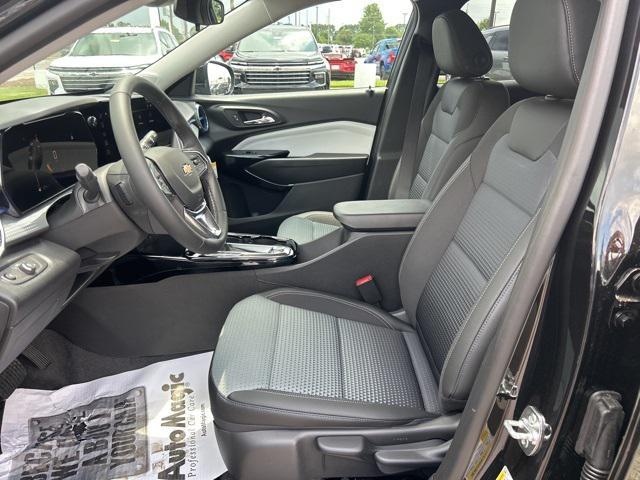 new 2025 Chevrolet Trax car, priced at $25,784