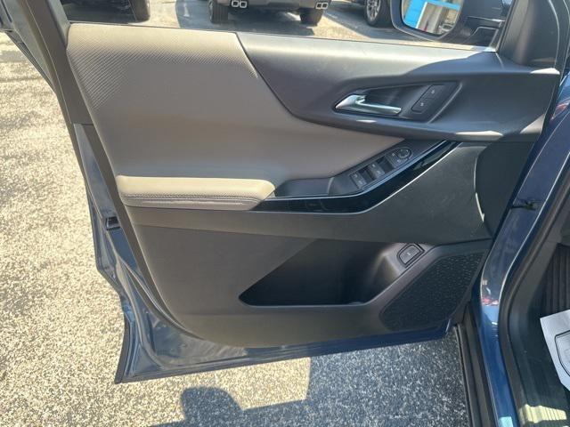 new 2026 Chevrolet Equinox car, priced at $29,485