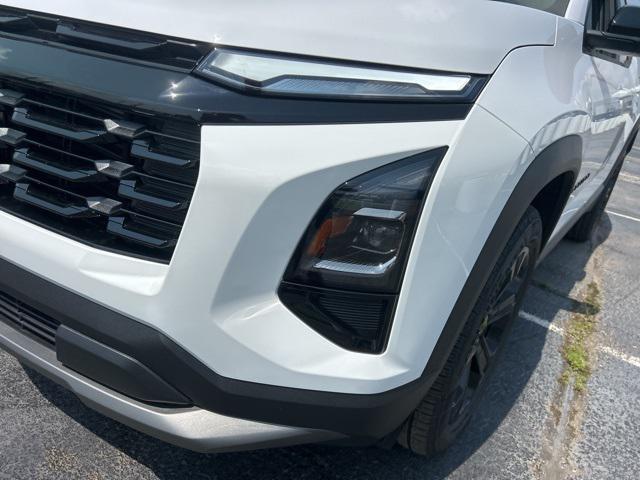 new 2025 Chevrolet Equinox car, priced at $32,684