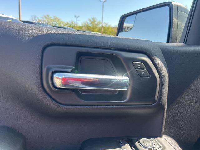 new 2025 Chevrolet Silverado 1500 car, priced at $37,605