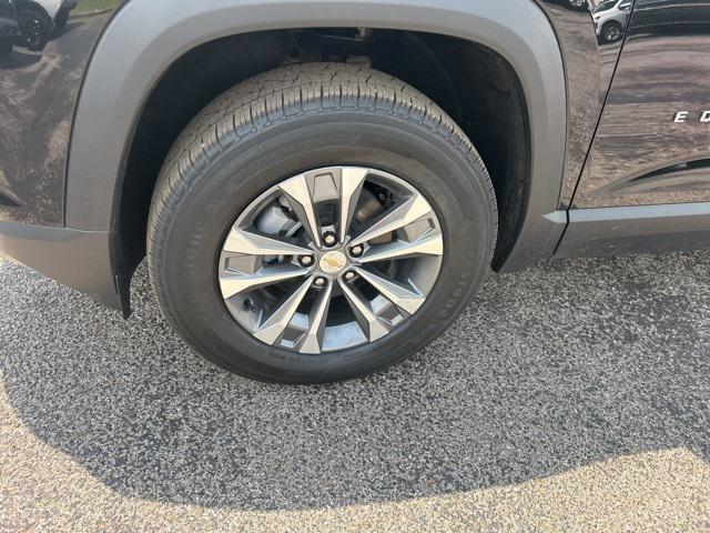 new 2025 Chevrolet Equinox car, priced at $30,444