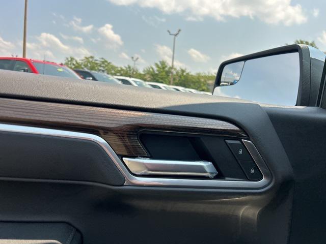 new 2025 Chevrolet Silverado 1500 car, priced at $52,099