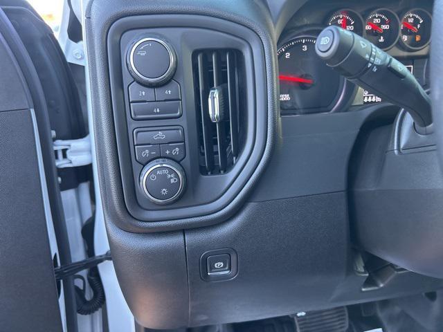new 2025 Chevrolet Silverado 2500 car, priced at $57,270