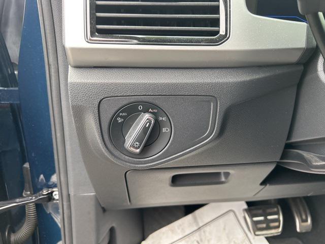 used 2021 Volkswagen Atlas Cross Sport car, priced at $20,991