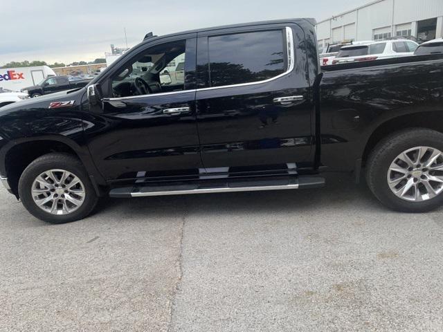 used 2022 Chevrolet Silverado 1500 car, priced at $38,592