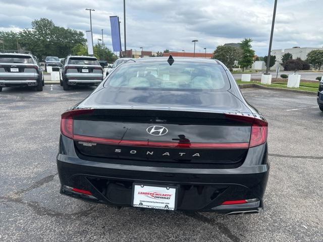 used 2022 Hyundai Sonata car, priced at $21,268