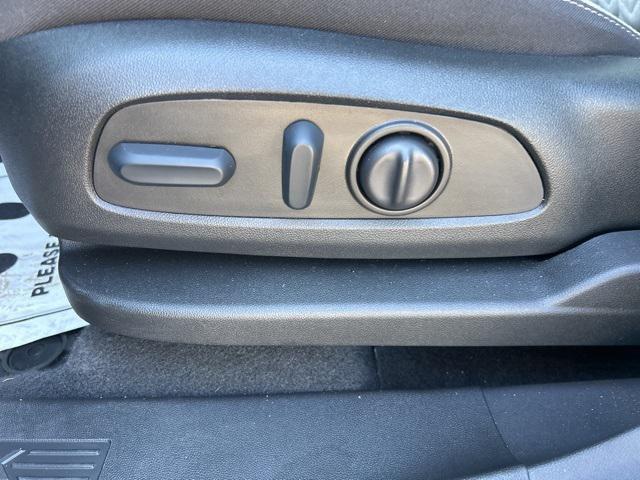 used 2023 Chevrolet Equinox car, priced at $23,991