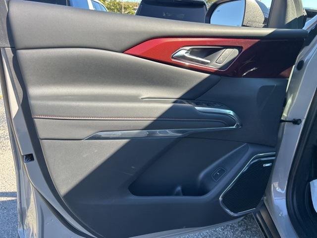 new 2026 Chevrolet Traverse car, priced at $56,113