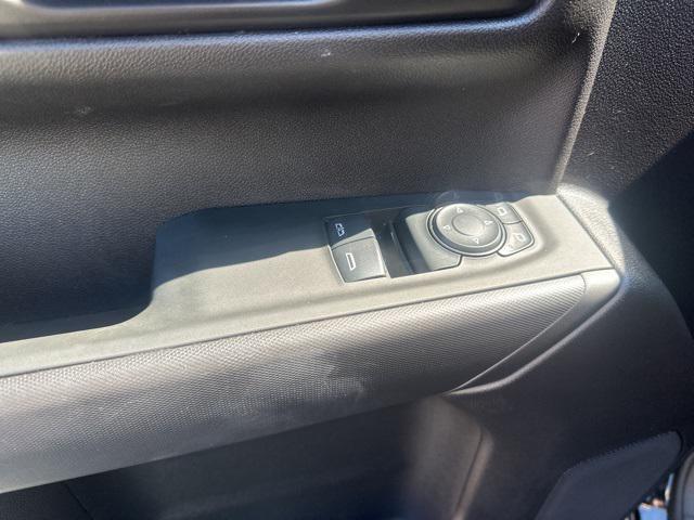 used 2024 GMC Sierra 1500 car, priced at $32,618