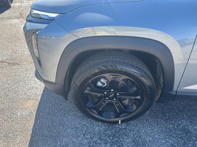 new 2026 Chevrolet Equinox car, priced at $33,329