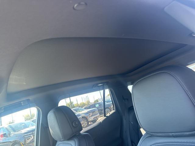 new 2026 Chevrolet Equinox car, priced at $33,329