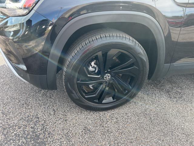 used 2023 Volkswagen Atlas car, priced at $29,491