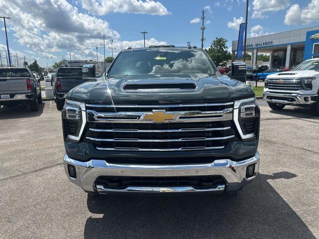 new 2025 Chevrolet Silverado 3500 car, priced at $68,035