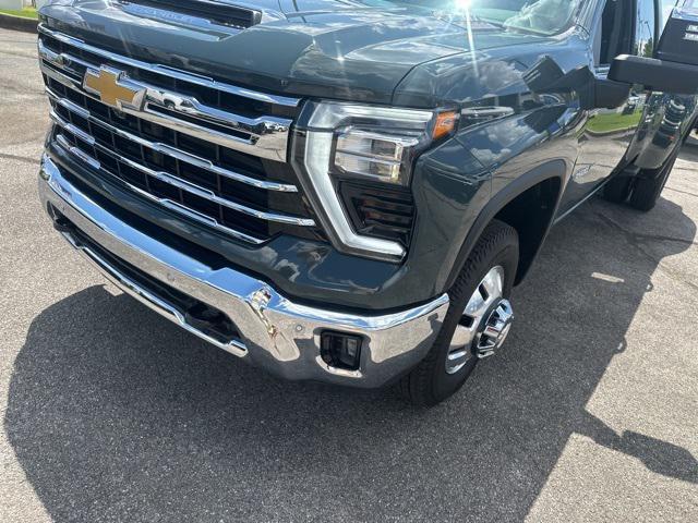 new 2025 Chevrolet Silverado 3500 car, priced at $68,035