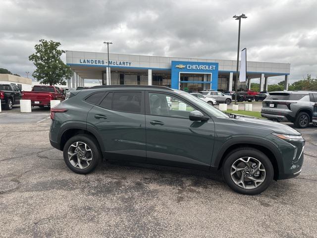 new 2025 Chevrolet Trax car, priced at $25,784