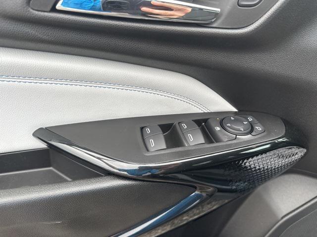 new 2025 Chevrolet Trax car, priced at $25,784