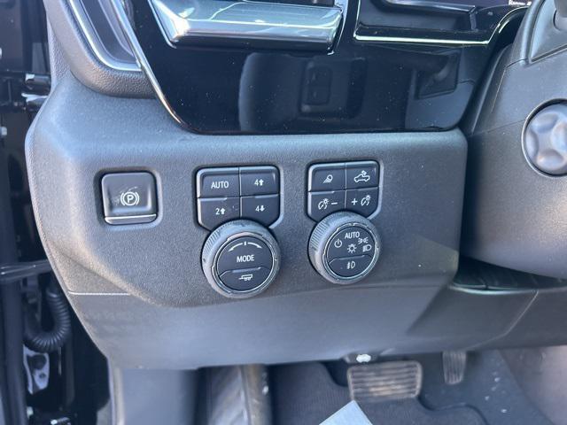 new 2025 Chevrolet Silverado 1500 car, priced at $61,035