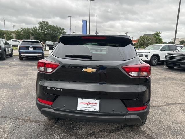 new 2026 Chevrolet TrailBlazer car, priced at $25,875