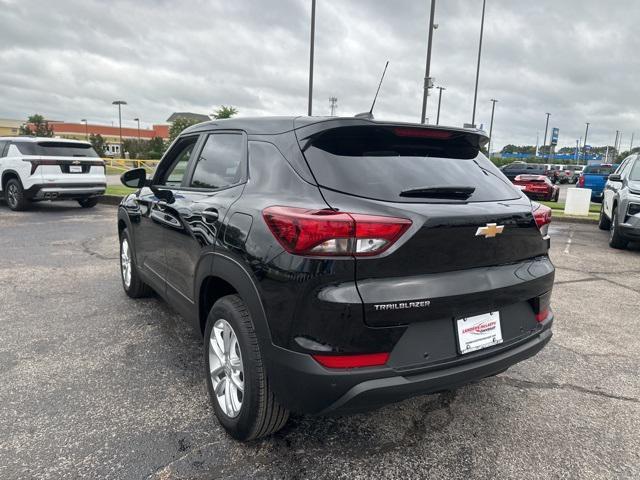 new 2026 Chevrolet TrailBlazer car, priced at $25,875