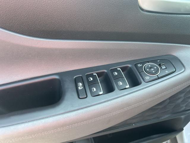 used 2023 Hyundai SANTA FE HEV car, priced at $23,575