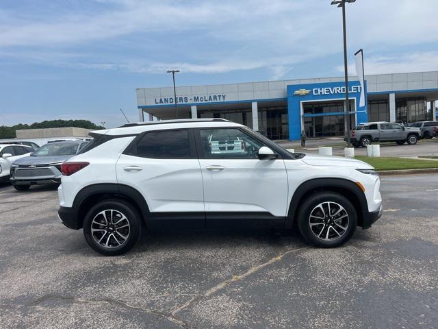 new 2026 Chevrolet TrailBlazer car, priced at $26,170
