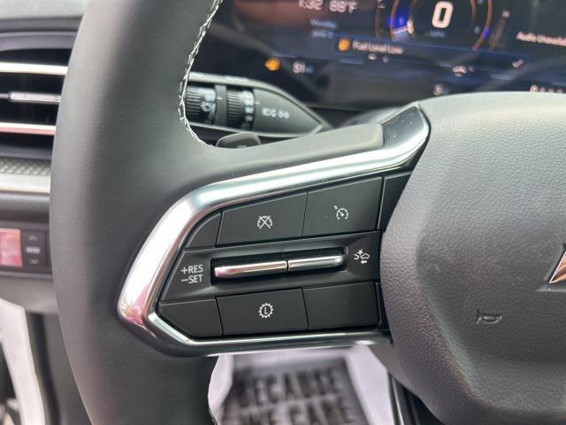 new 2025 Chevrolet Traverse car, priced at $41,494