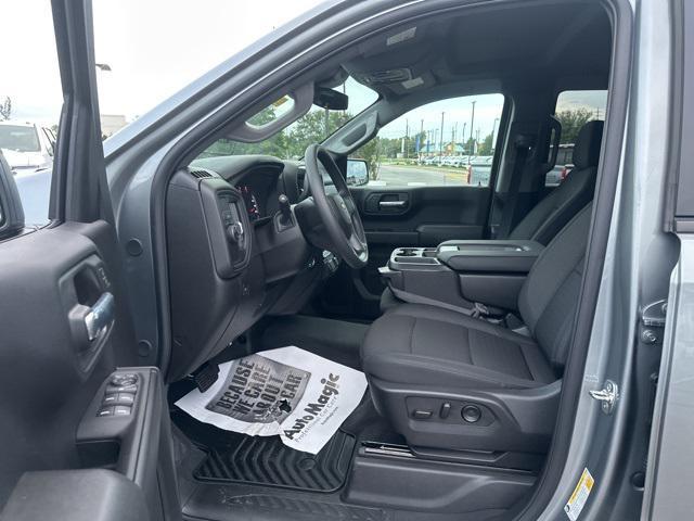 new 2025 Chevrolet Silverado 1500 car, priced at $39,044