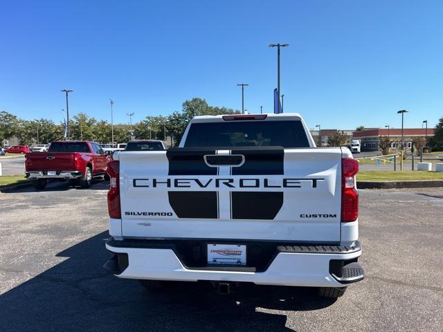 new 2025 Chevrolet Silverado 1500 car, priced at $49,020