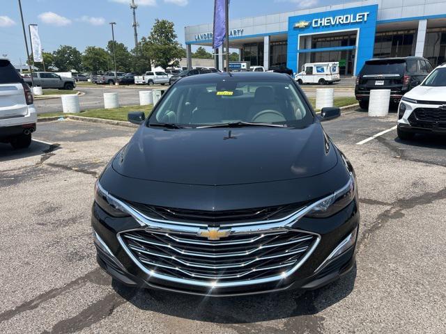 new 2025 Chevrolet Malibu car, priced at $22,995