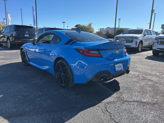 used 2023 Toyota GR86 car, priced at $30,991