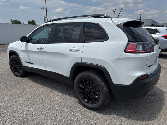 used 2023 Jeep Cherokee car, priced at $24,731