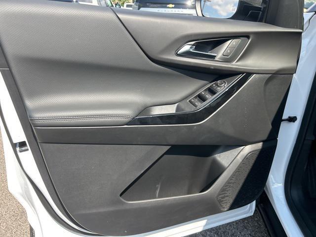 new 2026 Chevrolet Equinox car, priced at $27,435