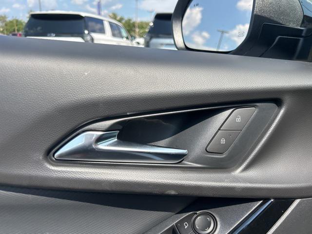 new 2026 Chevrolet Equinox car, priced at $27,435