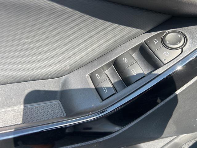 new 2026 Chevrolet Equinox car, priced at $27,435