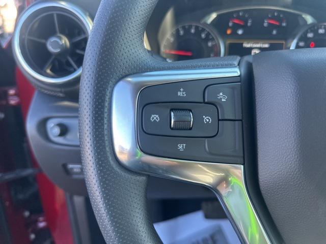 new 2025 Chevrolet Blazer car, priced at $32,290