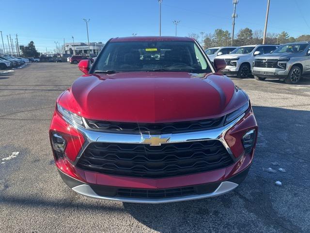 new 2025 Chevrolet Blazer car, priced at $32,290