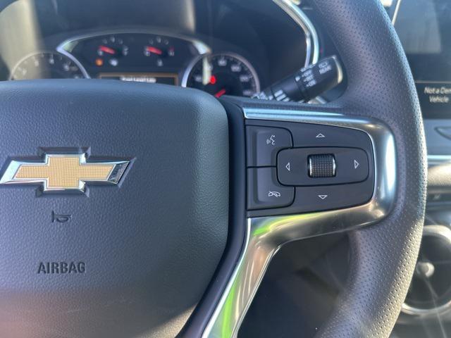 new 2025 Chevrolet Blazer car, priced at $32,290