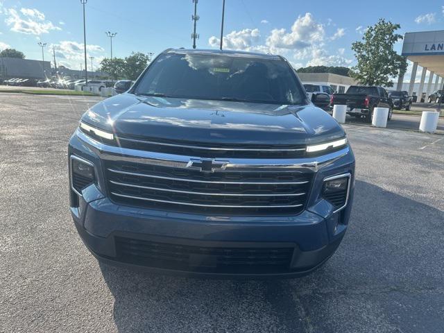 new 2025 Chevrolet Traverse car, priced at $42,744