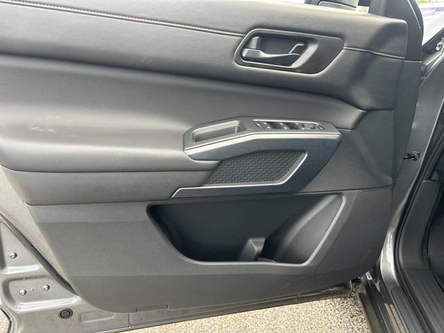 used 2025 Nissan Pathfinder car, priced at $42,602